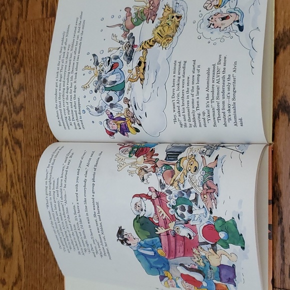 1985, A Chipmunk Christmas (Alvin and the Chipmunks) Book - Picture 7 of 13